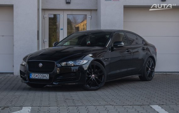 Jaguar XE 2.0 I4D R-SPORT AWD / DPH / AJ NA SPLÁTKY / PROTIÚČET