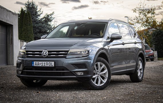 Volkswagen Tiguan Allspace 2.0 TDI SCR Comfortline 4MOTION / AJ NA SPLÁTKY / PROTIÚČET /