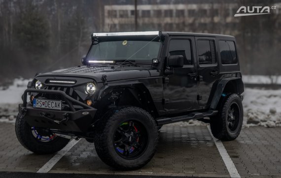 Jeep Wrangler Unlimited JK 3.6 V6 USA dovoz, 4x4, 4‑dverový / AJ NA SPL