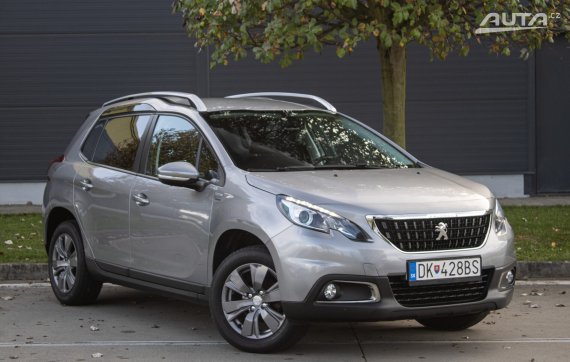 Peugeot 2008 1.2 PureTech Style / AJ NA SPLÁTKY / PROTIHODNOTA /