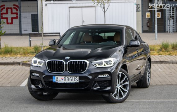 BMW X4 xDrive 20d M Sport / 140kW / A8 / ZÁRUKA / AJ NA SPLÁTKY / PROTIÚČET