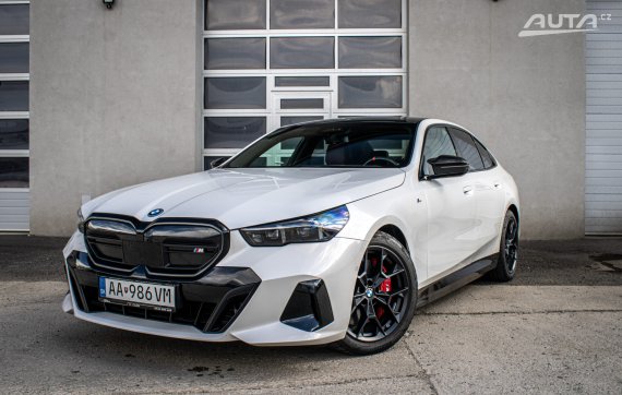 BMW i5 Limousine M-Sport M60 XDrive 442kw /AJ NA SPLÁTKY/PROTIÚČET