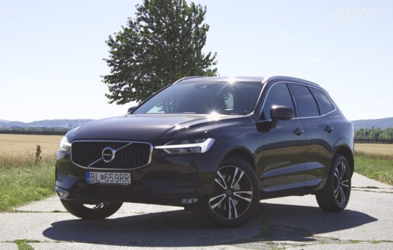 Volvo XC60 T5 Momentum AWD A/T