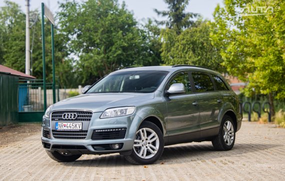 Audi Q7 3.0 TDI quattro tiptronic 171kW AT6 / NA SPLÁTKY / NA SPROTIÚČET