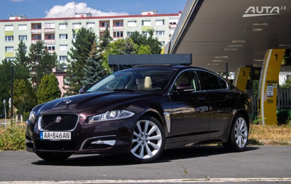 Jaguar XF Sportbrake 3.0D S Premium Luxury 202kW AT8 / NA SPLÁTKY / NA PROTIÚČET