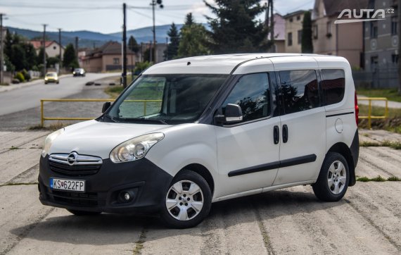 Opel Combo Van 66kW MT/5 / AJ NA SPLÁTKY / PROTIÚČET