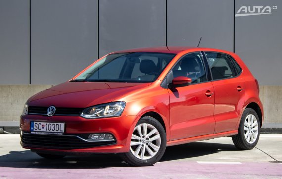 Volkswagen Polo 1.2 TSI BMT Comfortline / 66kW / M5 / ZÁRUKA / AJ NA SPLÁTKY / PROTIÚČET