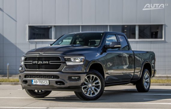 Dodge RAM 1500 5.7 HEMI LARAMIE / LPG / 295kW / A8 / AJ NA SPLÁTKY / PROTIÚČET