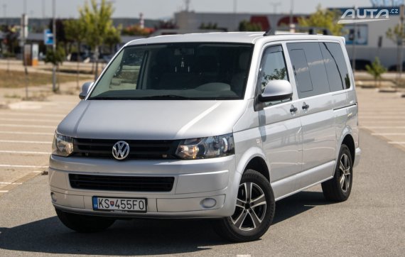 Volkswagen Caravelle T5 2.0 TDI KR Comfortline DSG / 103kW / A7 / ZÁRUKA / AJ NA SPLÁTKY / PROTIÚČET
