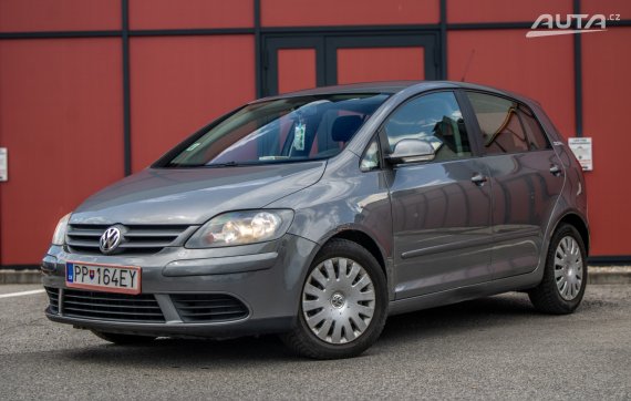 Volkswagen Golf Plus 1.6 75kW MT/5 / AJ NA SPLÁTKY / PROTIÚČET