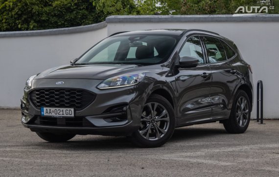 Ford Kuga 112kW CVT/1 4x4 Hybrid / AJ NA SPLÁTKY / PROTIÚČET