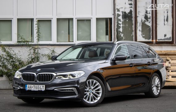 BMW Rad 5 Touring 520d xDrive G31 / 140kW / A8 / ZÁRUKA / AJ NA SPLÁTKY / PROTIÚČET
