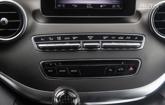 Mercedes-Benz V trieda V220 2014 RWD 120kW MT/6 / AJ NA SPLÁTKY / PROTIÚČET