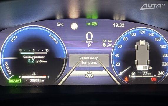 Toyota Corolla Cross 1.8 Hybrid e-CVT Style 2025 / AJ NA SPLÁTKY / PROTIÚČET