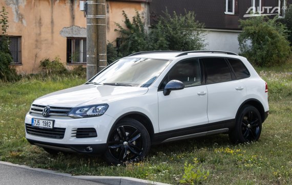 Volkswagen Touareg 3.0 TDI 4x4 A/T, 180kW (2013)