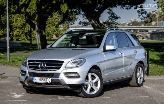Mercedes-Benz ML 350 BLUETEC 4MATIC / 190kW / A7 / ZÁRUKA / AJ NA SPLÁTKY / PROTIÚČET