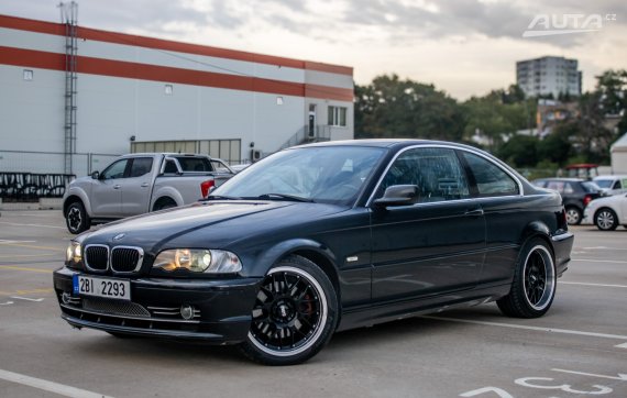 BMW 330Ci M paket 2001 RWD 170kW