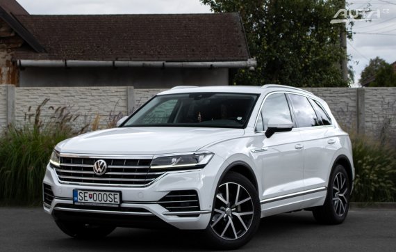 Volkswagen Touareg 3.0 TDI Elegance 4Motion / 170kW / A8 / ZÁRUKA / AJ NA SPLÁTKY / PROTIÚČET