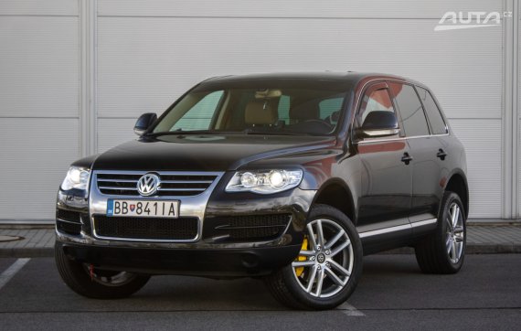 Volkswagen Touareg 3.0 V6 TDI TipTronic / 176kW / A6 / AJ NA SPLÁTKY / PROTIÚČET