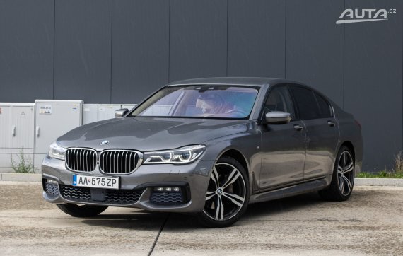 BMW Rad 7 740d xDrive A/T, 235kW (2016) / AJ NA SPLÁTKY / PROTIÚČET /