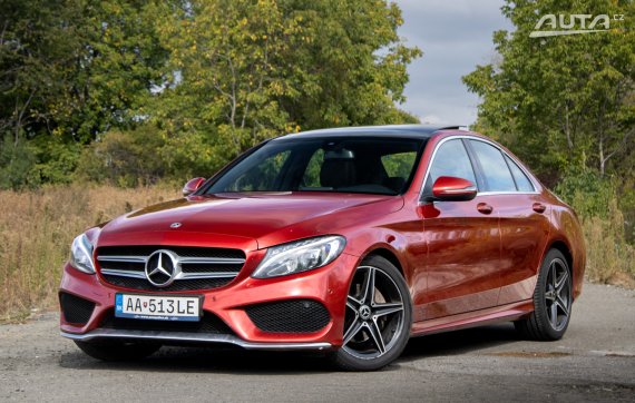 Mercedes-Benz C trieda Sedan C180 W205 AMG Line / 85kW / A9 / ZÁRUKA / AJ NA SPLÁTKY / PROTIÚČE