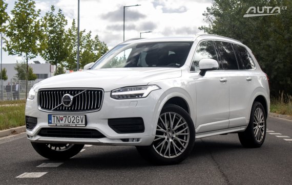 Volvo XC90 2.0 B5 AWD 7m / 173kW / A8 / ZÁRUKA / AJ NA SPLÁTKY / PROTIÚ