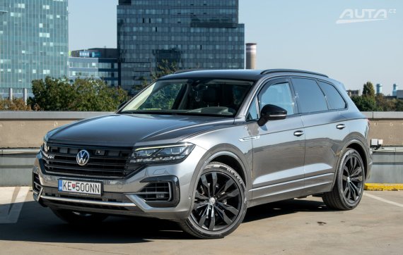 Volkswagen Touareg 3.0 TDI R-Line 4Motion / 210kW / A8 / ZÁRUKA / AJ NA SPLÁTKY / PROTIÚČET