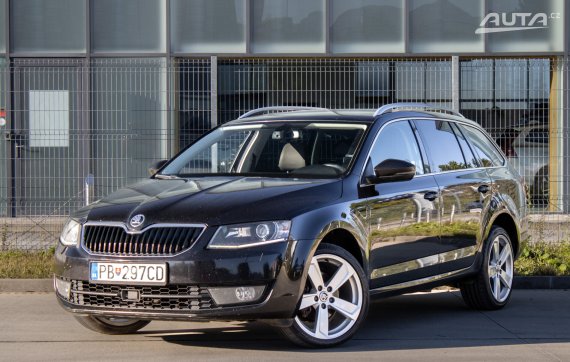 Škoda Octavia Combi 2.0 TDI Elegance 4x4 / 110kW / M6 / AJ NA SPLÁTKY / PROTIÚČET