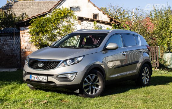 Kia Sportage 1.7 CRDi Gold, 85kW (2015) / AJ NA SPLÁTKY / PROTIÚČET /