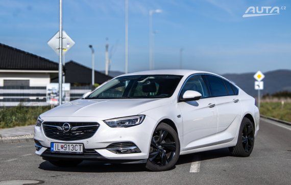 Opel Insignia 1.5 Turbo 165k AT/6 2018 / AJ NA SPLÁTKY / PROTIÚČET