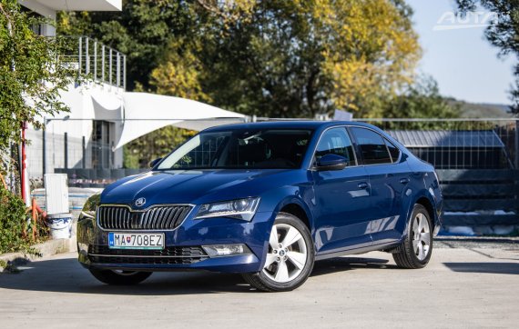 Škoda Superb 2.0 TDI Business 140kW AT/6 2017 / AJ NA SPLÁTKY / PROTIÚČET