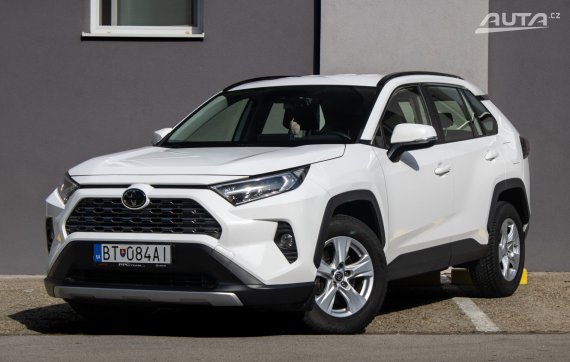 Toyota RAV4 2.0 l Valvematic Comfort FWD / 129kW / M6 / ZÁRUKA / AJ NA SPLÁTKY / PROTIÚČET