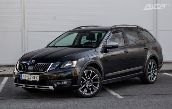 Škoda Octavia Combi 2.0 TDI Scout 110kW AT/7 2018 4x4 / AJ NA SPLÁTKY / PROTIÚČET