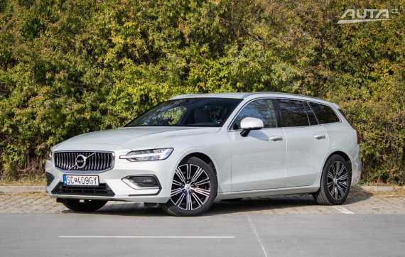Volvo V60 D4 Inscription A/T, 140 kW, A8, 5d. / AJ NA SPLÁTKY / PROTIÚČET /