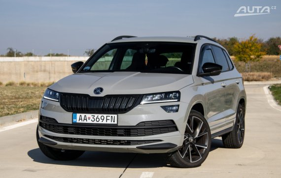 Škoda Karoq 2.0 TDI Sportline 4x4 / 110kW / A7 / ZÁRUKA / AJ NA SPLÁTKY / PROTIÚČET