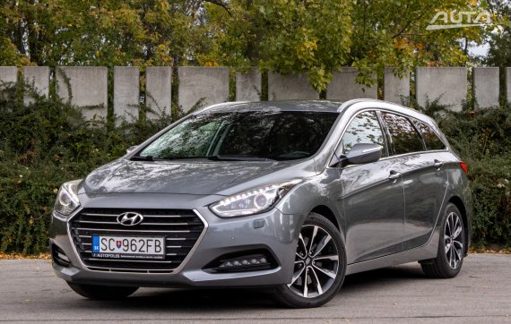Hyundai i40 CW 1.7 CRDi / 140kW / A7 / ZÁRUKA / AJ NA SPLÁTKY / PROTIÚČET