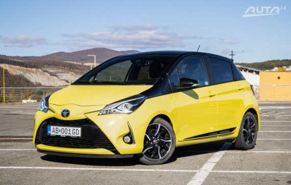 Toyota Yaris 1.5 VVT-iE Selection, 82kW (2017) / AJ NA SPLÁTKY / PROTIÚČET /