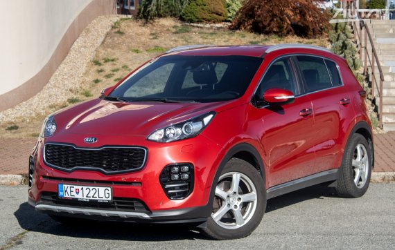 Kia Sportage 1.7 CRDi 2WD GT-Line / 104kW / A7 / ZÁRUKA / AJ NA SPLÁTKY / PROTIÚČET