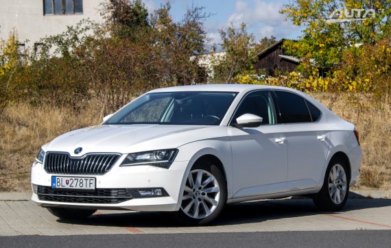 Škoda Superb 2.0 TDI Business 4x4 / 110kW / M6 / ZÁRUKA / AJ NA SPLÁTKY / PROTIÚČET