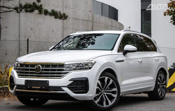 Volkswagen Touareg 3.0 TDI R-Line 210kW Tiptronic 2021 / AJ NA SPLÁTKY / PROTIÚČET