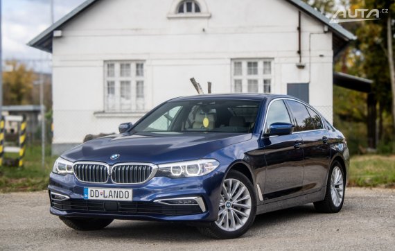 BMW Rad 5 530d xDrive Luxury Line 195kW AT/8 2018 / AJ NA SPLÁTKY / PROTIÚČET