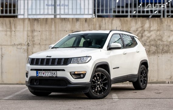 Jeep Compass 1.3 TURBO Night Eagle 96kW MT/6 2020 / AJ NA SPLÁTKY / PROTIÚČET