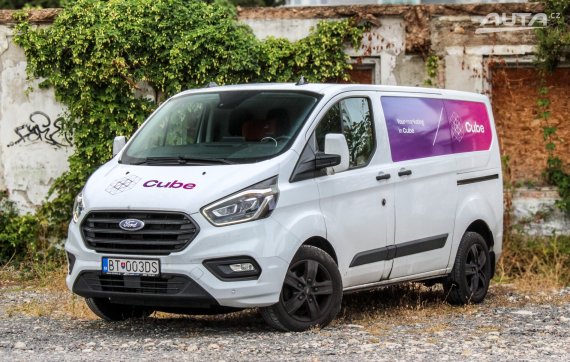 Ford Transit Custom 2.0 DCI 95kW AT/6 2021 / AJ NA SPLÁTKY / PROTIÚČET