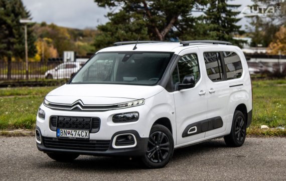 Citroën Berlingo 1.5 BlueHDi 130 Shine XL - 7-Miest / AJ NA SPLÁTKY / PROTIÚČET